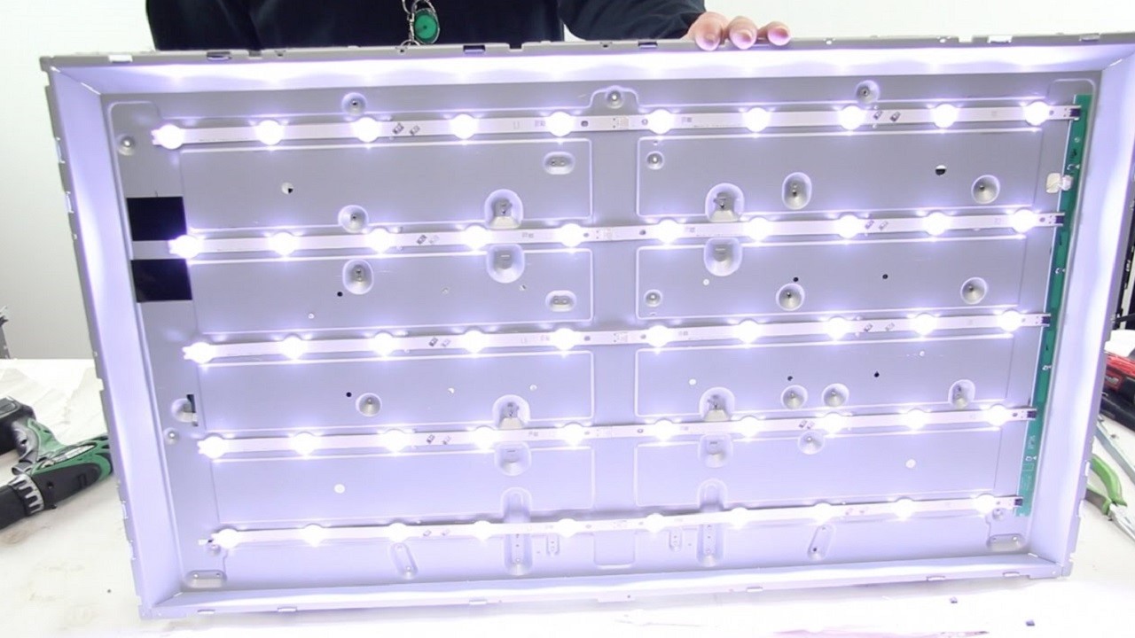 قطعی تصویر تلویزیون به دلیل خرابی پاور